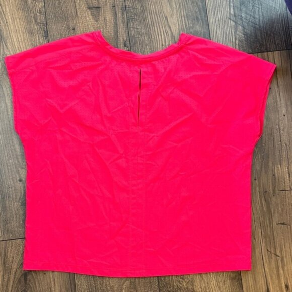 RBX Vibrant Pink Women's Crop Athletic Top - Picture 2 of 4